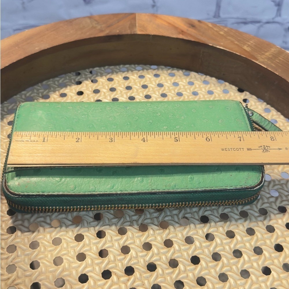 Kate Spade Kelly Green Ostrich Leather wallet - Picture 10 of 10